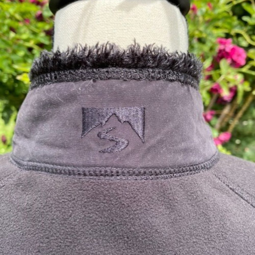 Winter Jacket - Picture 4 of 7